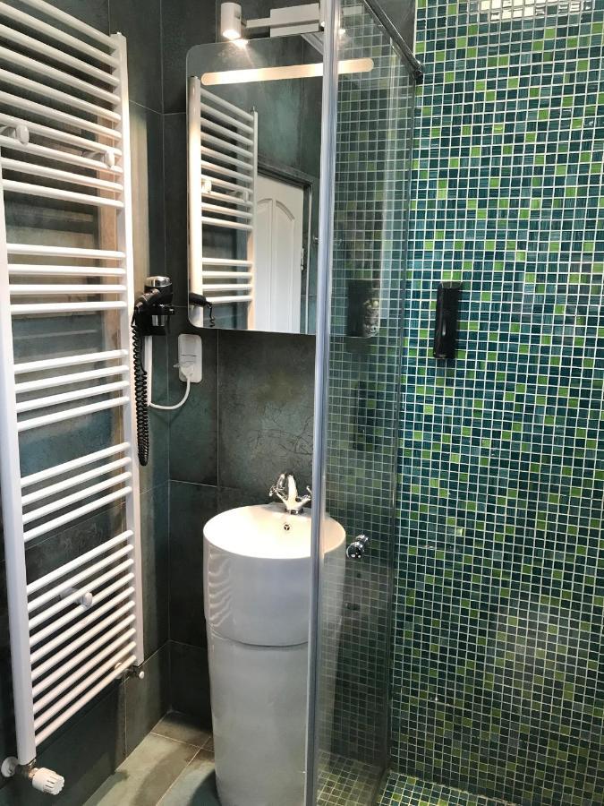 Residence Piata Armelor Sibiu Luaran gambar